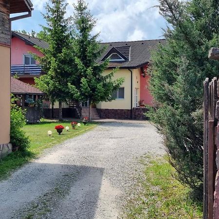 Lend Apartment Miercurea Ciuc Dış mekan fotoğraf