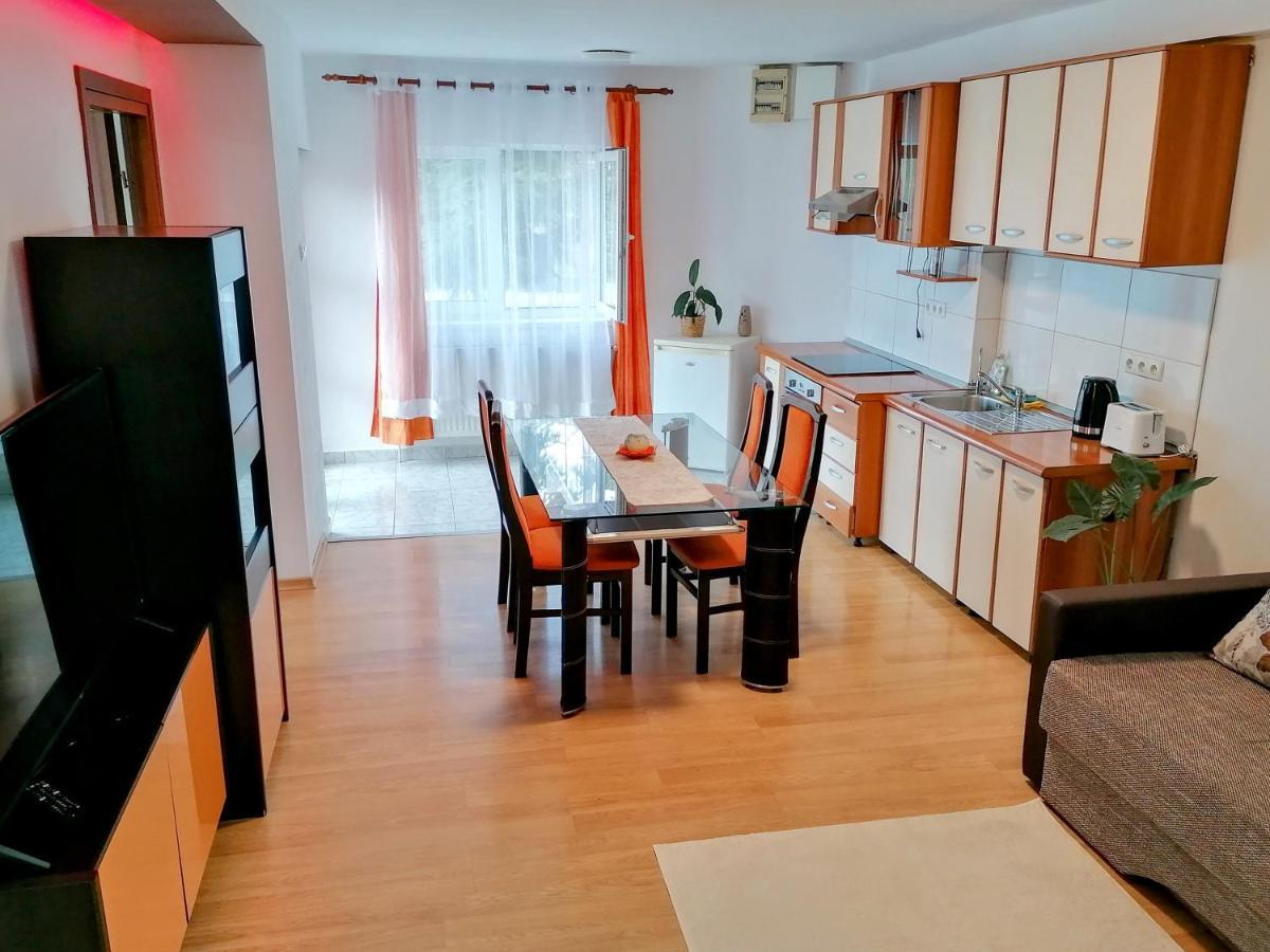 Lend Apartment Miercurea Ciuc Dış mekan fotoğraf